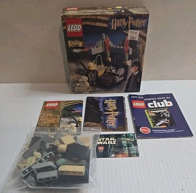 HARRY POTTER LEGO SET # 4731 DOBBY'S RELEASE COMPLETE IN ORIGINAL BOX - Image 1 of 4