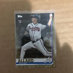 2019 Topps Gold Parallel /2019 #38 Kolby Allard Braves RC Rookie - Foto 1 di 2
