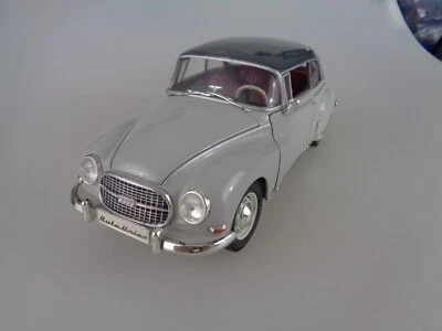 Revell Auto Union 1000 S Coupé 1:18 Grau (7667) - Bild 1 von 4