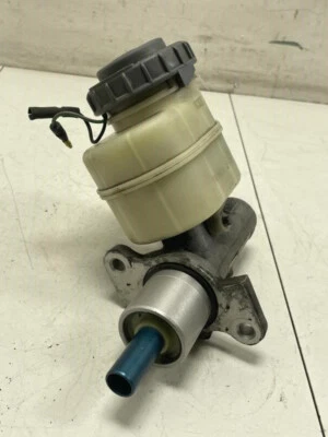 HONDA RIDGELINE 2006 2008 Brake Master CYLINDER 工厂 — 第 1/4 张图片