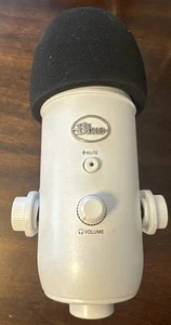 Blue Yeti USB Microphone - Whiteout - Picture 1 of 6