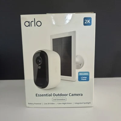 Arlo Essential Outdoor Wireless Live HD Security Camera 2nd Gen w/ Solar Panel