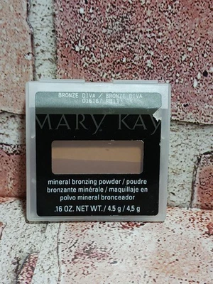 Mary Kay Mineral Bronzing Powder BRONZE DIVA 016167 NEW OS .16 oz  - Image 1 of 2