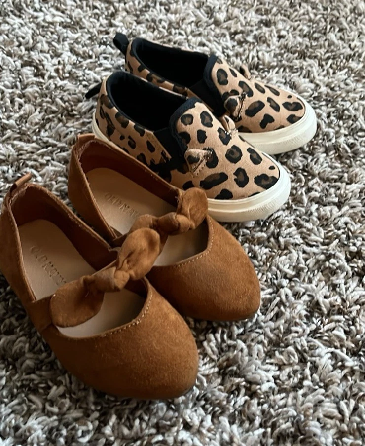 Girls Brown Old Navy Shoes Toddler Size 5 Bow Detail  - Image 1 of 4