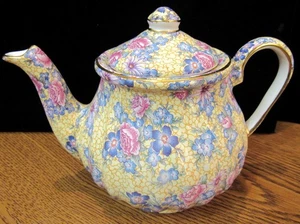 RARE VTG CROWN KENSINGTON STAFFORDSHIRE ENGLAND FLORAL TEAPOT 4" (EZS003699) - Picture 1 of 10