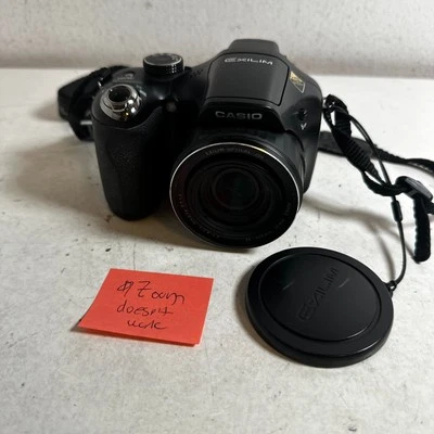 Casio Exilim EX-FH20 Black 9.1 MP 3" LCD Screen 20x Optical Zoom Digital Camera - Image 1 of 4