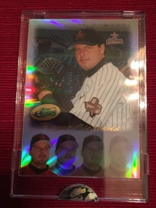 1 Roger Clemens 2004 Etopps Topps Cards # 51 Houston Astros Card In Hand Red Sox - Picture 1 of 2