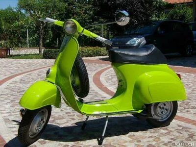 TINTA PIAGGIO COLOR VERDE MELA. 1,298,6302 (COMPRESO DI CATALIZZATORE) IVAT