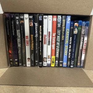 DVD Blu Ray Box Lot 19 Movies Shows Vampire Diaries Megadeth Men In Black Wayne - Picture 1 of 4