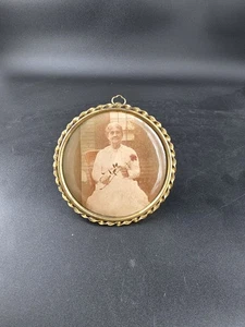 Antikes 6" gerahmtes Foto einer älteren Frau von Columbia Portrait Co. Messingrahmen - Bild 1 von 8