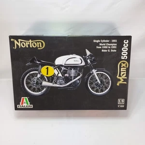 Italeri 4602 Maßstab 1:9 Modell Motorrad Sport Bike Bausatz Norton Manx 500cc 1951 - Bild 1 von 6