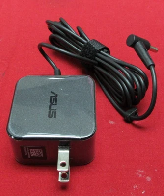 ADAPTADOR AC ORIGINAL ASUS UX431F W16-0453NA 0A001-00692600 Foto 1 de 4