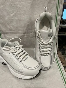 NEW~~~Drew Shoes Fusion 10545-22 Size 11W White Leather Women's Walking Shoes - Picture 1 of 5