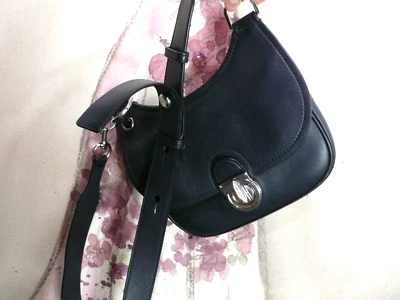 Bolso bandolera Tory Burch de cuero azul marino Foto 1 de 4