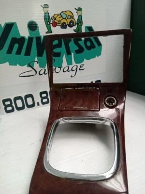 Mazda Millenia 2002 bisel de tablero  Foto 1 de 4