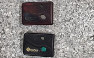 Motorola Pagers Beepers, belle forme, horloge, vibrer 2 couleurs note couleur sur commande - Photo 1/3