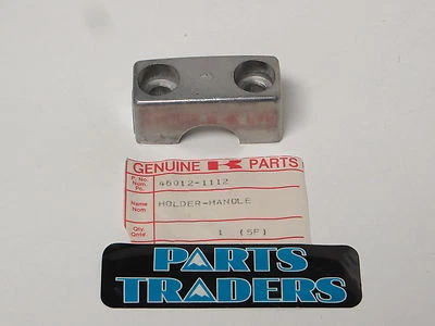 Abrazadera de manillar superior Kawasaki ZN 700 1100 ZN700 ZN1100 1984 1985 46012-1112 NUEVO DE STOCK  Foto 1 de 2