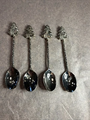 "Cucharas Demitasse coleccionables temáticas de árbol de Navidad en tono plateado 5"" usadas" Foto 1 de 4