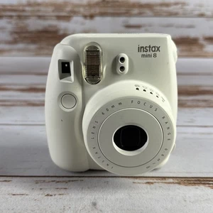 Fujifilm Instax Mini 8 Instant Film Camera Off White Cream — TESTED - Picture 1 of 7