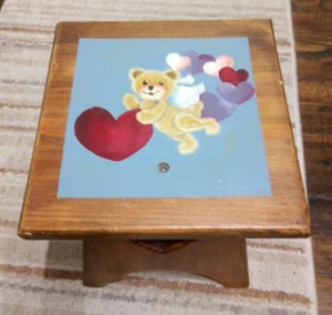 Wooden Step Stool Hand Crafted & Painted Child/Toddler Teddy Bear Vintage Cute - Picture 1 of 24