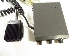 Vexilar 22 Channel CB Radio w/ Mic Transceiver M-345, Tested Works - Picture 1 of 9