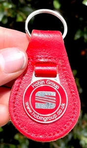 Seat Red Enamel Key Fob Key Ring Key Chain Keyring - Picture 1 of 5