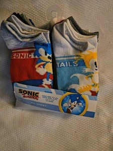 sonic the hedgehog Kids Socks Size 6-8 - Picture 1 of 3
