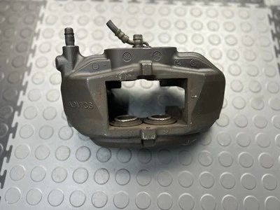 Pinzas de freno delantero izquierdo Lexus GS350 2013-2015 tracción trasera OEM Foto 1 de 4