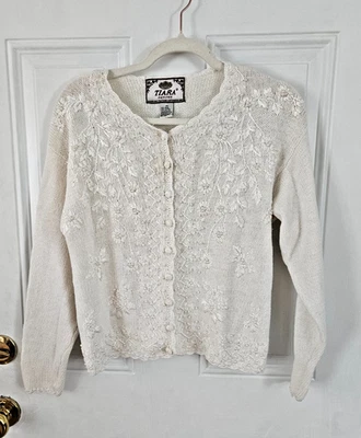 Tiara Petites Vintage Blanco Cuentas Floral Bordado Patrón Talla M Cottagecore Foto 1 de 4