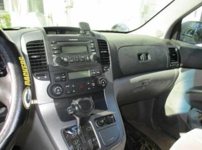 Used Fuel Pump fits: 2007 Hyundai Entourage Pump Assembly tank mounted threaded Foto 1 de 4