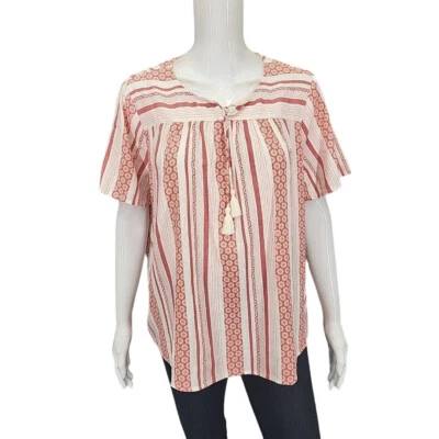 Camiseta Denim Co Naturals mistura de linho manga curta boho tamanho médio estampada - Imagem 1 de 4