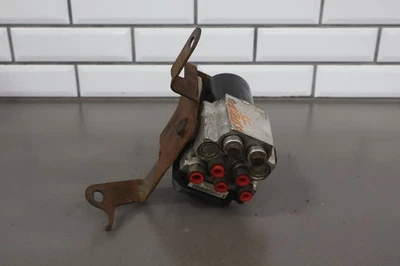 02-03 Ford F250 F350 Super Duty 4x4 OEM ABS Pump/Module Assembly - Image 1 of 4