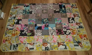 Vtg. handmade QUILT COVERLET floral fabric GORGEOUS rare 66x98 Twin patchwork - Picture 1 of 12