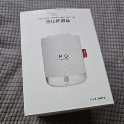 Humidifier for Bedroom 500ml Quiet Ultrasonic Mini Air Humidifier with Night Lig - Image 1 of 4