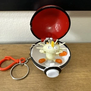 Vintage 1999 Nintendo Pokemon Poke Ball Schlüsselanhänger Figur Spielzeug Meowth - Bild 1 von 6