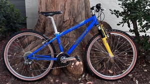 Specialized Mountain Bike Blue Bikes 