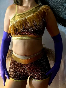 De Colección XS P/S Burlesque Crop Top Pantalones Cortos Plumas Lentejuelas Circo Ringmaster Set - Imagen 1 de 12