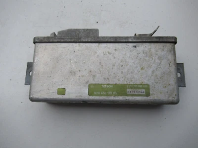 Unidad de control de freno ABS BOSCH 928 618 119 05 Porsche 928 / 944 / 968 Foto 1 de 4