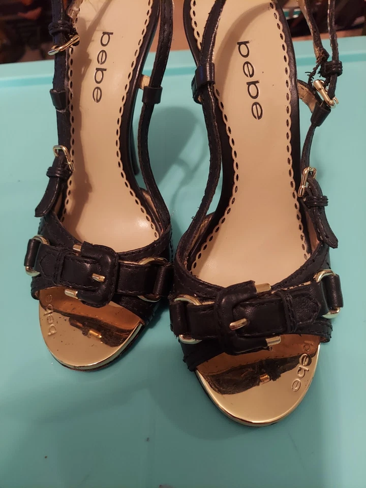 Sandalias de tacón de aguja Bebe de cuero negro 7M Foto 1 de 4