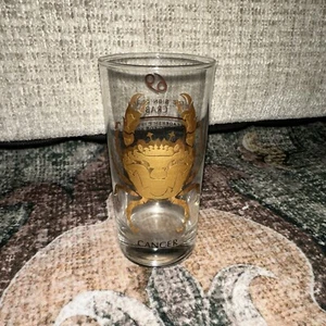 Cancer Zodiac Glass Tumbler Gold Highball Barware MCM Vintage - Picture 1 of 3