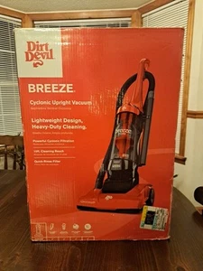 Dirt Devil Cyclone Filtration Upright Lightweight Vacuum Quick Rinse Filter - Picture 1 of 5