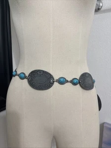32-39" Nine West Heavy Wide Antiqued Silver-T Faux Turquoise Cabochon Chain Belt - Picture 1 of 5