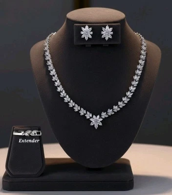 Комплект свадебных украшений из 18-каратного белого золота с бриллиантом Swarovski Marquise Flora - Изображение 1 из 4