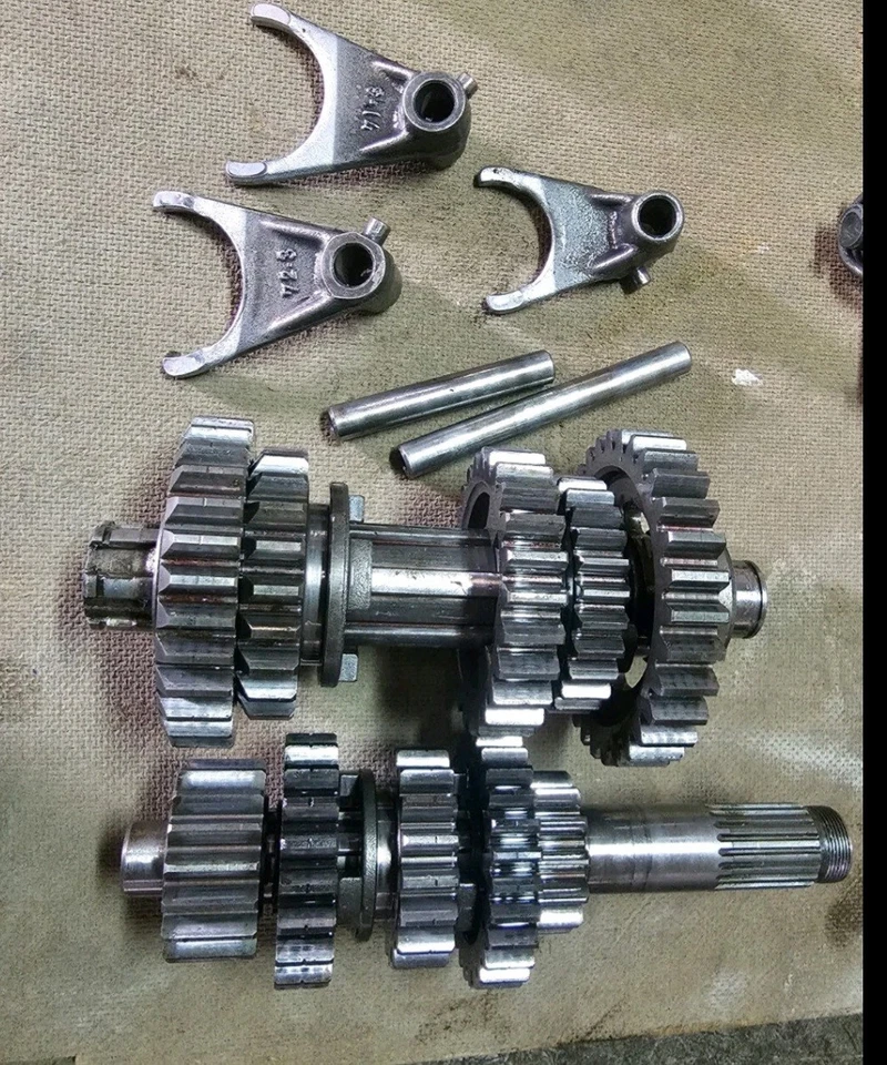 Kawasaki kdx250 1994 1991-1994 Kawasaki KDX250 transmisión  Foto 1 de 1