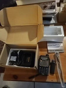 Baofeng UV-5RA Professional FM Transceiver Schwarz FM Radio Dual Band - Bild 1 von 6