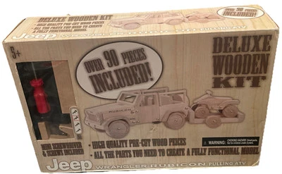 RARO JEEP WRANGLER RUBICON TIRANDO ATV DELUXE KIT MODELO MADERA 90+ PIEZAS 2006 NUEVO Foto 1 de 4