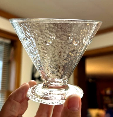 3 tazas de pudín italiano vintage vasos texturizados, manganeso brillo bajo luz 365 nm Foto 1 de 4