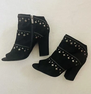 Jessica Simpson Women’s Booties Size 9 Peep Toe Block Heel Beaded Boots Punk - Picture 1 of 8