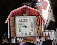 1976 Burwood Farm Barn with Chickens New Haven Wall Clock #1561 -1 - Working
