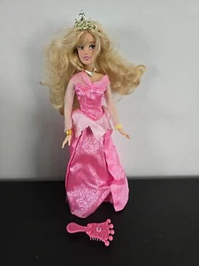 Muñeca Princesa Aurora Princesa La Bella Durmiente Parques Disney 2018 Con Accesorios - Imagen 1 de 15